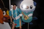 Man dressed like Chun Li jerking off a Pokemon