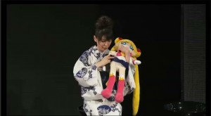 Sailor Moon 20th Anniversary live show - Kotono Mitsuishi, voice of Sailor Moon shows us Sailor Moon's panties